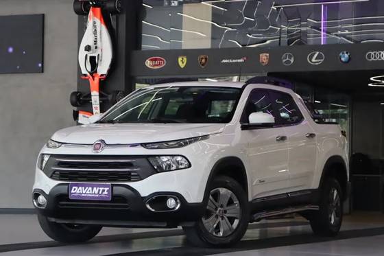 FIAT TORO 1.8 16V EVO FLEX FREEDOM AT6 FIAT TORO 1.8 16V EVO FLEX FREEDOM AT6